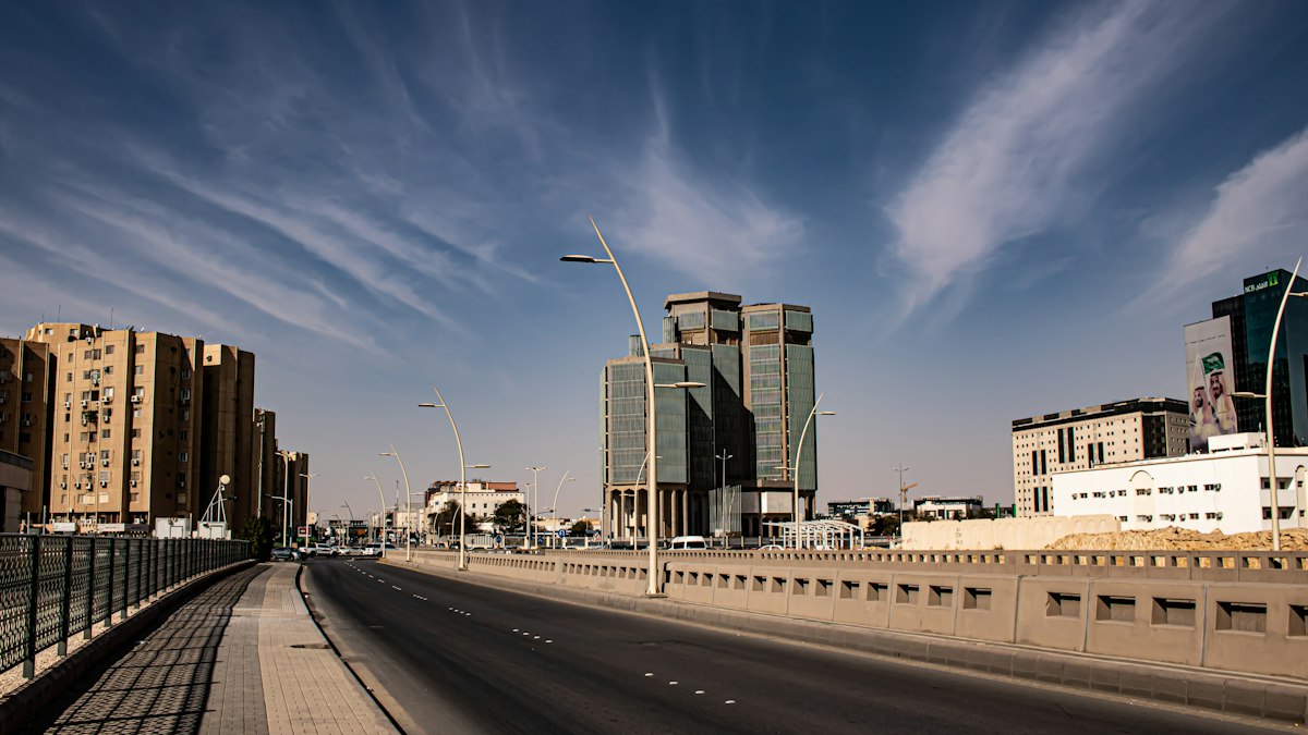 Using Sharia Compliant Home Financing Calculators Across Saudi Banks